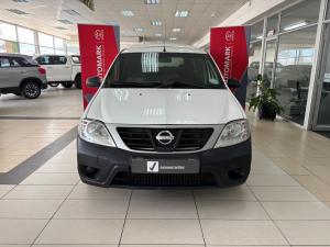 Nissan NP200 1.6i safety pack (aircon) - Image 4