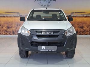 Isuzu D-Max Gen 6 250 single cab Fleetside safety - Image 4