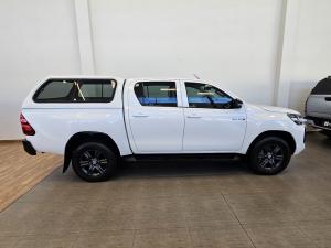 Toyota Hilux 2.4GD-6 double cab 4x4 Raider auto - Image 3