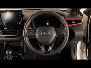 Toyota Corolla Cross 1.8 Hybrid GR-Sport - Image 8