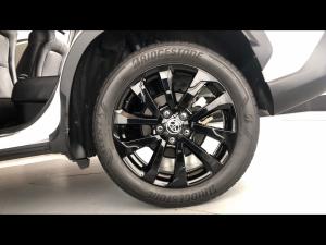 Toyota Corolla Cross 1.8 Hybrid GR-Sport - Image 19