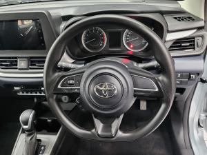 Toyota Starlet 1.5 XS auto - Image 8