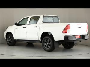 Toyota Hilux 2.4GD-6 double cab 4x4 Raider manual - Image 21