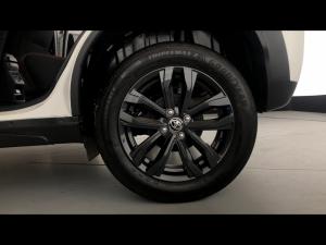 Toyota Starlet Cross 1.5 XS manual - Image 19