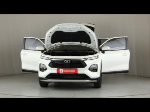 Toyota Starlet Cross 1.5 XS manual - Image 28