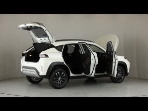 Toyota Starlet Cross 1.5 XS manual - Image 31