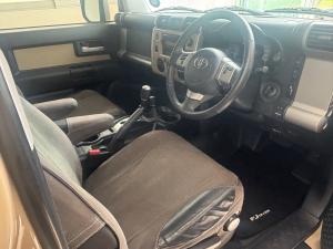 Toyota FJ Cruiser FJ Cruiser - Image 6