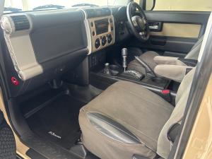 Toyota FJ Cruiser FJ Cruiser - Image 7