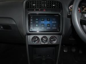 Volkswagen Polo Vivo 1.4 Life - Image 11