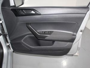 Volkswagen Polo 1.0 TSI Life - Image 15