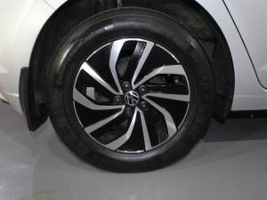 Volkswagen Polo 1.0 TSI Life - Image 21