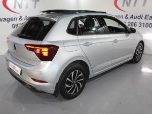 Volkswagen Polo 1.0 TSI Life - Image 4