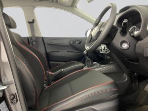 Hyundai Grand i10 1.0 MOTION/PREMIUM - Image 10