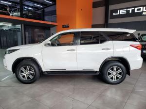 Toyota Fortuner 2.4GD-6 Raised Body automatic - Image 10