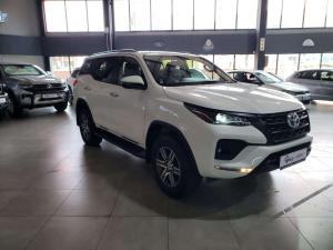 Toyota Fortuner 2.4GD-6 Raised Body automatic - Image 4