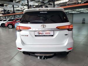 Toyota Fortuner 2.4GD-6 Raised Body automatic - Image 7