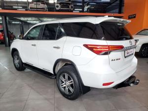Toyota Fortuner 2.4GD-6 Raised Body automatic - Image 9