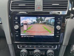 Volkswagen Golf R - Image 18