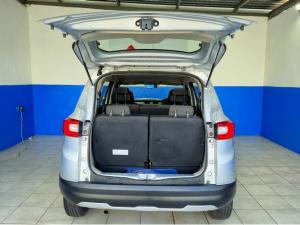 Renault Triber 1.0 Prestige auto - Image 12