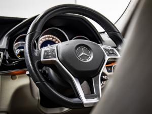 Mercedes-Benz E-Class E350 BlueTec Avantgarde - Image 11