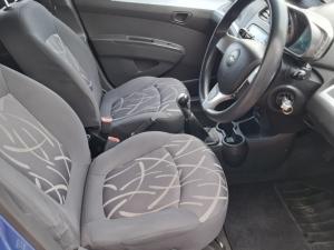 Chevrolet Spark 1.2 LS Black&White Edition - Image 11