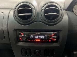 Nissan NP200 1.6i safety pack (aircon) - Image 8