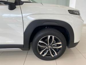 Toyota Starlet Cross 1.5 XR auto - Image 6