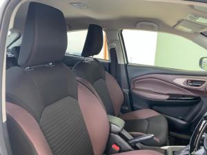 Toyota Starlet Cross 1.5 XR auto - Image 8