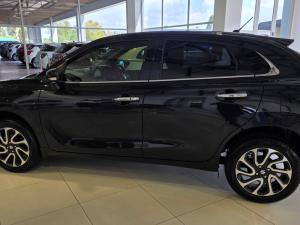 Suzuki Baleno 1.5 GLX manual - Image 4