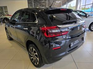 Suzuki Baleno 1.5 GLX manual - Image 5