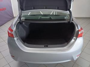 Toyota Corolla Quest 1.8 Plus manual - Image 11