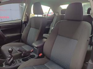 Toyota Corolla Quest 1.8 Plus manual - Image 24