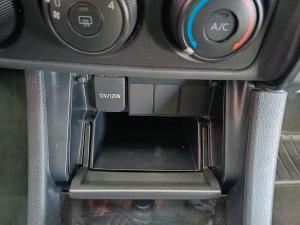 Toyota Corolla Quest 1.8 Plus manual - Image 26