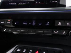 Audi RS3 sedan quattro - Image 16