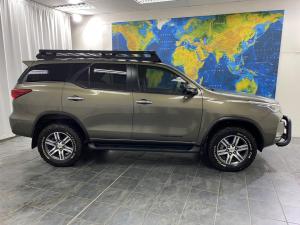 Toyota Fortuner 2.4GD-6 4x4 - Image 3