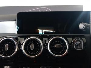 Mercedes-Benz A-Class A200 hatch Progressive - Image 17