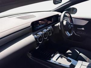 Mercedes-Benz CLA CLA200 Progressive - Image 11
