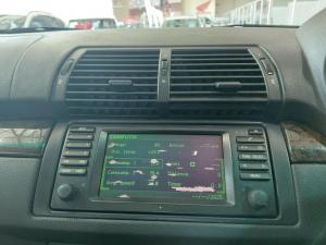 BMW X5 4.4 automatic - Image 22