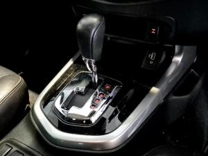 Nissan Navara 2.5DDTi double cab LE Plus - Image 22