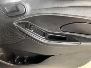 Ford Figo hatch 1.5 Ambiente - Image 9