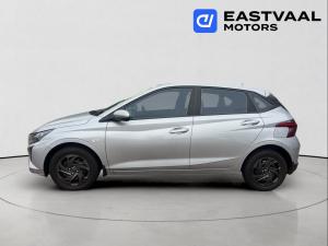 Hyundai i20 1.2 Premium - Image 4