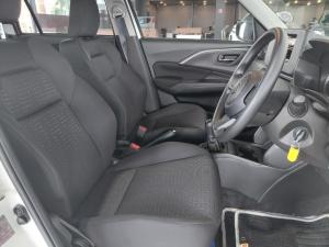 Suzuki Swift 1.2 GL - Image 11