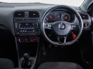 Volkswagen Polo Vivo hatch 1.4 Comfortline - Image 15