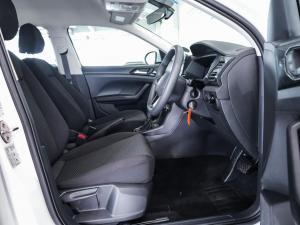 Volkswagen T-Cross 1.0TSI auto - Image 10