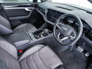 Volkswagen Touareg V6 TDI R-Line - Image 11