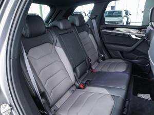 Volkswagen Touareg V6 TDI R-Line - Image 18