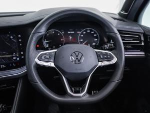 Volkswagen Touareg V6 TDI R-Line - Image 19