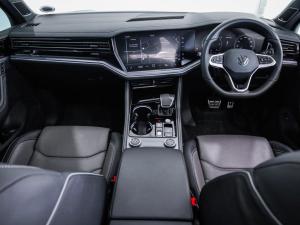 Volkswagen Touareg V6 TDI R-Line - Image 21