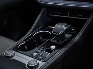 Volkswagen Touareg V6 TDI R-Line - Image 26