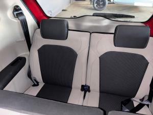 Renault Triber 1.0 Zen auto - Image 14